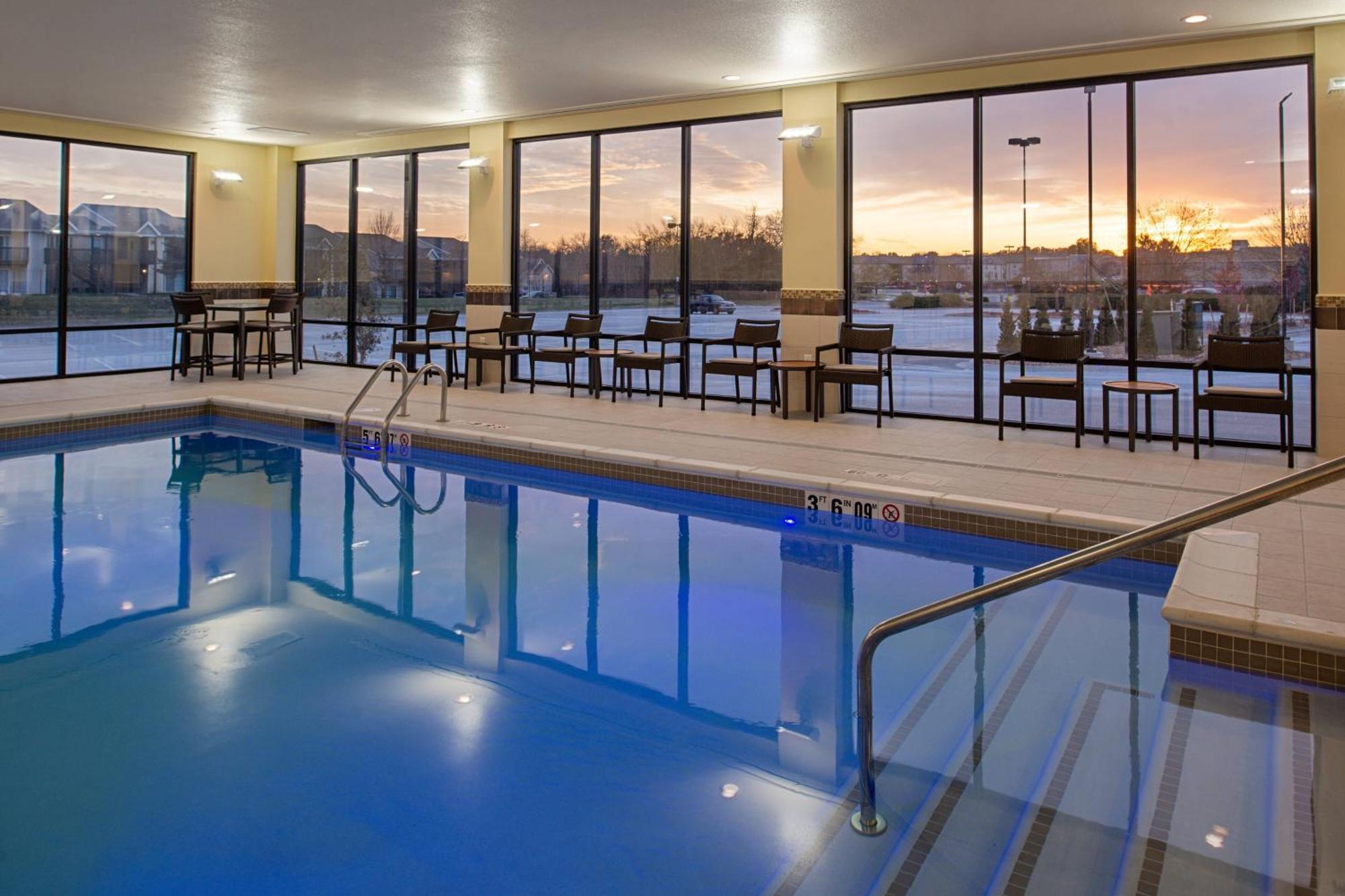 Courtyard Kansas City Olathe Exterior foto